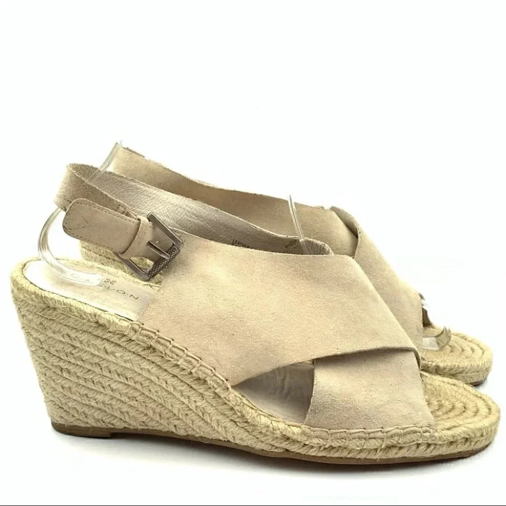 Caslon Espadrilles size 9.5 beige suede wedges